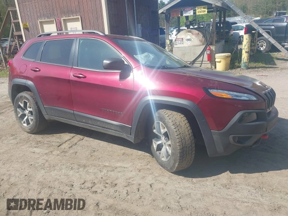 2018 Jeep Cherokee Trailhawk с VIN 1C4PJMBX1JD619990, выставлен на аукционе IAAI как лот 42240308 с пробегом Не указан миль и . История ставок и продаж доступна на DreamBid. Изображение 1.