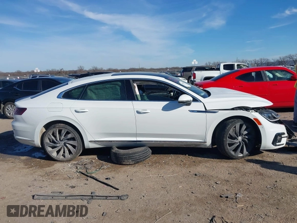 2020 Volkswagen Arteon SEL Premium R-Line с VIN WVWTR7AN3LE013290, выставлен на аукционе IAAI как лот 41351869 с пробегом Не указан миль и . История ставок и продаж доступна на DreamBid. Изображение 13.