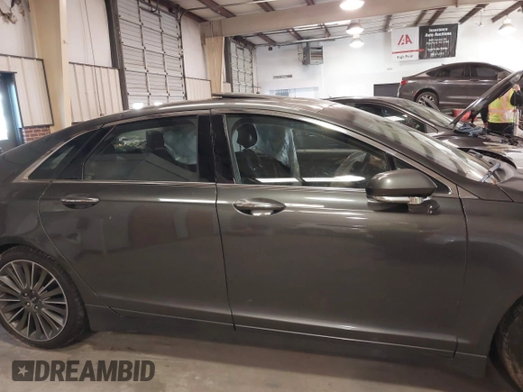 2016 Lincoln MKZ Hybrid with VIN 3LN6L2LU7GR602024, listed as a IAAI auction lot 41224915 with 176,538 mi miles and . Bid and sale history available at DreamBid. Image 13.