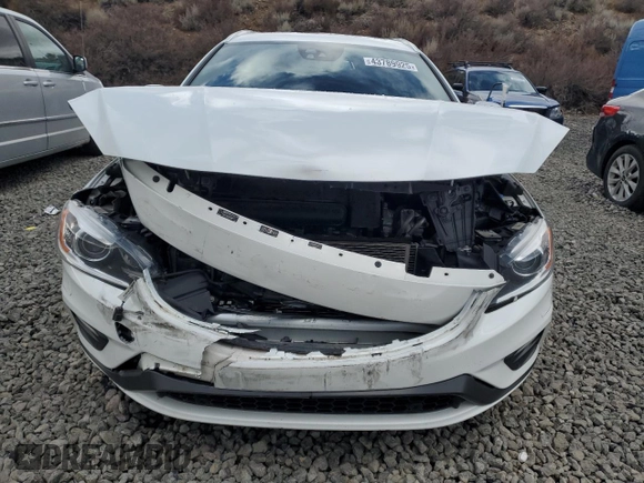2015 Volvo V60 z VIN YV1902SS6F1228244, wystawiony jako Copart lot #43789925 z przebiegiem 69 835 mil mil oraz Szkoda całkowita • Salvage title. Historia ofert i sprzedaży dostępna na DreamBid. Obrazek 5.