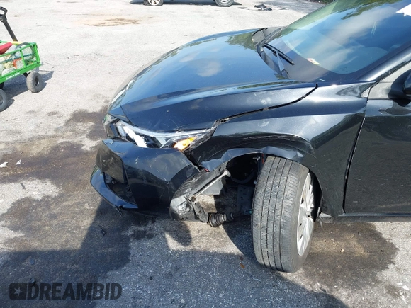 2023 Nissan Sentra S z VIN 3N1AB8BV7PY287992, wystawiony jako IAAI lot #42335056 z przebiegiem 14 482 mil mil oraz . Historia ofert i sprzedaży dostępna na DreamBid. Obrazek 6.