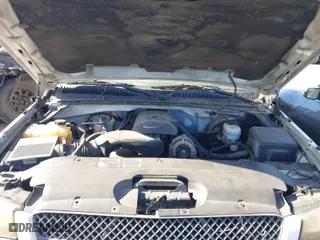 2005 Chevrolet Silverado 1500 LS with VIN 2GCEC19V351281059, listed as a IAAI auction lot 41590032 with 287,525 mi miles. Bid and sale history available at carsss.com. Image 10.