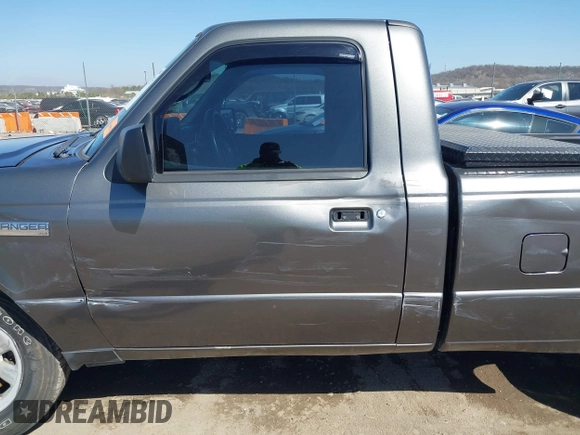 2008 Ford Ranger XL z VIN 1FTYR10D68PB08692, wystawiony jako IAAI lot #41792735 z przebiegiem 100 922 mil mil oraz . Historia ofert i sprzedaży dostępna na DreamBid. Obrazek 15.