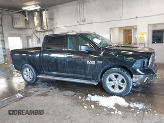 2017 Ram 1500 Big Horn z VIN 3C6RR7LT5HG543628, wystawiony jako IAAI lot #41629303 z przebiegiem 111 373 mil mil oraz . Historia ofert i sprzedaży dostępna na DreamBid. Obrazek 14.