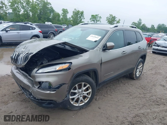 2017 Jeep Cherokee Latitude with VIN 1C4PJMCB3HW657318, listed as a IAAI auction lot 42429044 with 133,335 mi miles and . Bid and sale history available at DreamBid. Image 17.