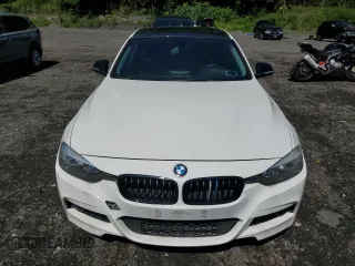 2013 BMW 3 Series 328i xDrive z VIN WBA3B5C52DF596210, wystawiony jako Copart lot #62370955 z przebiegiem 59 106 mil mil oraz Szkoda całkowita • Salvage title. Historia ofert i sprzedaży dostępna na DreamBid. Obrazek 5.