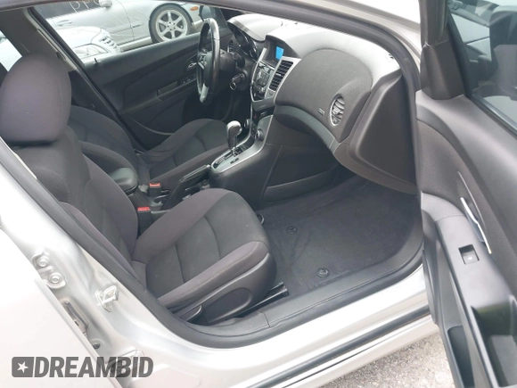 2014 Chevrolet Cruze 1LT with VIN 1G1PC5SB1E7229344, listed as a IAAI auction lot 42196094 with 97,226 mi miles and . Bid and sale history available at DreamBid. Image 5.