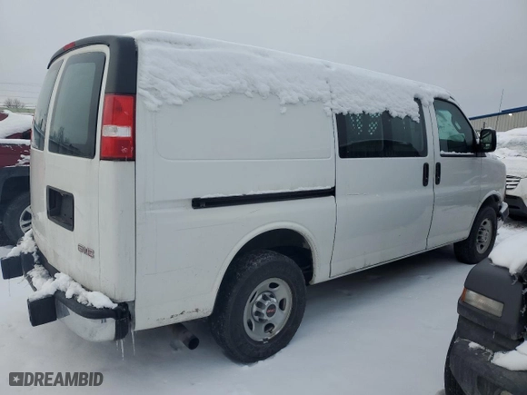 2017 GMC Savana Cargo Van with VIN 1GTW7AFFXH1343864, listed as a Copart auction lot 85672834 with 91,789 mi miles and Salvage Title. Bid and sale history available at carsss.com. Image 3.