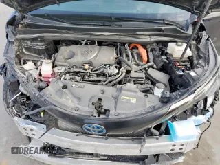 2024 Toyota Sienna LE with VIN 5TDCSKFC6RS122358, listed as a Copart auction lot 50565575 with 39,645 mi miles and Clean Title. Bid and sale history available at carsss.com. Image 12.