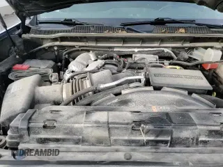 2021 Chevrolet Silverado 3500HD LTZ с VIN 1GC4YUEY0MF283518, выставлен на аукционе Copart как лот 43404415 с пробегом 99 123 миль миль и Списание • Salvage title. История ставок и продаж доступна на DreamBid. Изображение 13.