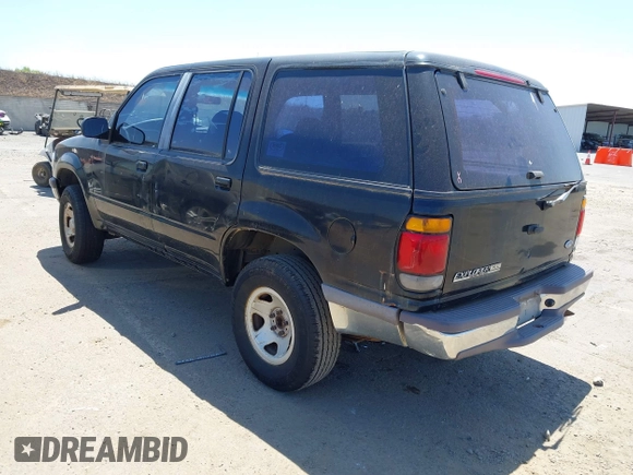 1997 Ford Explorer XL with VIN 1FMDU34E1VZB70489, listed as a IAAI auction lot 42610172 with 252,515 mi miles and . Bid and sale history available at DreamBid. Image 3.