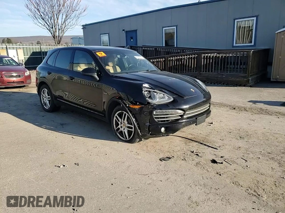 2014 Porsche Cayenne Diesel z VIN WP1AF2A21ELA44835, wystawiony jako Copart lot #47363865 z przebiegiem 120 036 mil mil oraz Szkoda całkowita • Salvage title. Historia ofert i sprzedaży dostępna na DreamBid. Obrazek 12.