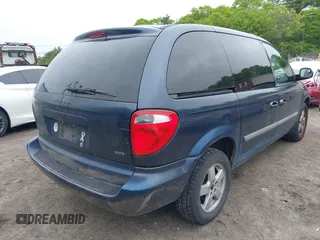 2007 Dodge Caravan SXT z VIN 1D4GP45R77B161892, wystawiony jako IAAI lot #42281411 z przebiegiem 183 903 mil mil oraz . Historia ofert i sprzedaży dostępna na DreamBid. Obrazek 4.