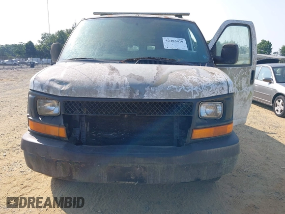 2006 Chevrolet Express Cargo с VIN 1GCFG15X961216031, выставлен на аукционе IAAI как лот 42403429 с пробегом 172 462 миль миль и . История ставок и продаж доступна на DreamBid. Изображение 6.