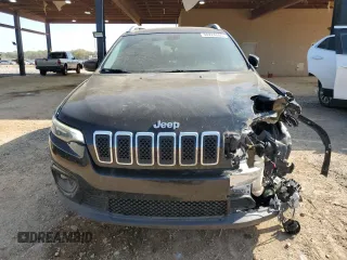 2020 Jeep Cherokee Latitude Plus with VIN 1C4PJLLB2LD623868, listed as a Copart auction lot 50224685 with 128,507 mi miles and Salvage title. Bid and sale history available at DreamBid. Image 5.