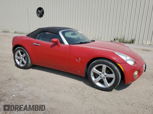 2007 Pontiac Solstice z VIN 1G2MB35BX7Y137681, wystawiony jako Copart lot #67002804 z przebiegiem 133 295 mil mil oraz Szkoda całkowita • Salvage title. Historia ofert i sprzedaży dostępna na DreamBid. Obrazek 4.