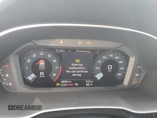 2024 Audi Q3 S line Premium Plus z VIN WA1EEDF30R1151101, wystawiony jako Copart lot #49081385 z przebiegiem 4995 mil mil oraz Tytuł czysty. Historia ofert i sprzedaży dostępna na DreamBid. Obrazek 9.