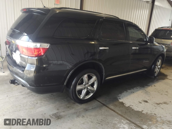 2011 Dodge Durango Citadel with VIN 1D4RE5GG7BC695865, listed as a IAAI auction lot 42537820 with 176,630 mi miles and . Bid and sale history available at DreamBid. Image 4.