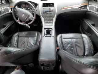 2014 Lincoln MKZ with VIN 3LN6L2GK6ER820817, listed as a Copart auction lot 58742365 with 201,284 mi miles and Salvage title. Bid and sale history available at DreamBid. Image 8.