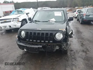 2017 Jeep Patriot Sport SE with VIN 1C4NJPBA7HD122716, listed as a IAAI auction lot 41476403 with 91,816 mi miles and . Bid and sale history available at DreamBid. Image 12.