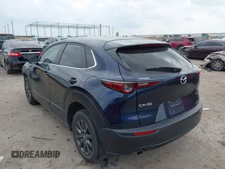 2021 Mazda CX-30 S with VIN 3MVDMAAL4MM302042, listed as a IAAI auction lot 42288275 with 39,821 mi miles and . Bid and sale history available at DreamBid. Image 3.