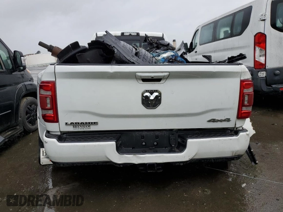 2019 Ram 3500 Laramie with VIN 3C63RRJL6KG701566, listed as a Copart auction lot 44209985 with 171,233 mi miles and Salvage Title. Bid and sale history available at carsss.com. Image 6.