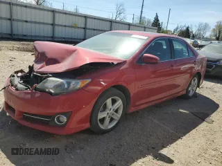2014 Toyota Camry L with VIN 4T1BF1FK8EU840061, listed as a Copart auction lot 55030325 with 234,855 mi miles and Clean Title. Bid and sale history available at DreamBid. Image 1.