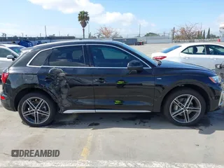 2021 Audi Q5 Premium Plus z VIN WA1E2AFY2M2045125, wystawiony jako IAAI lot #42251738 z przebiegiem 44 395 mil mil oraz . Historia ofert i sprzedaży dostępna na DreamBid. Obrazek 14.