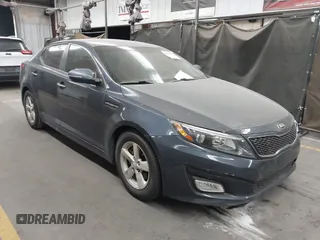 2015 Kia Optima LX z VIN KNAGM4A78F5594402, wystawiony jako IAAI lot #42232732 z przebiegiem 83 363 mil mil oraz . Historia ofert i sprzedaży dostępna na DreamBid. Obrazek 1.