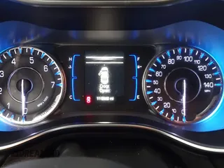 2015 Chrysler 200 Limited z VIN 1C3CCCAB0FN594658, wystawiony jako IAAI lot #41309552 z przebiegiem 118 892 mil mil oraz . Historia ofert i sprzedaży dostępna na DreamBid. Obrazek 7.
