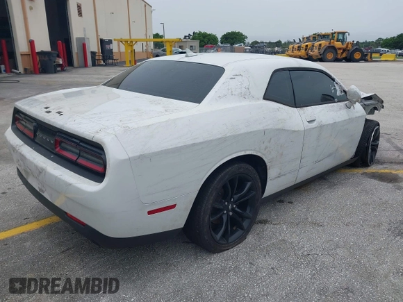 2017 Dodge Challenger SXT Plus z VIN 2C3CDZAG5HH651878, wystawiony jako IAAI lot #27141139 z przebiegiem 36 286 mil mil oraz . Historia ofert i sprzedaży dostępna na DreamBid. Obrazek 4.