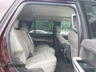2020 Ford Expedition Limited z VIN 1FMJU2AT4LEA11972, wystawiony jako IAAI lot #42334398 z przebiegiem 123 783 mil mil oraz . Historia ofert i sprzedaży dostępna na DreamBid. Obrazek 8.