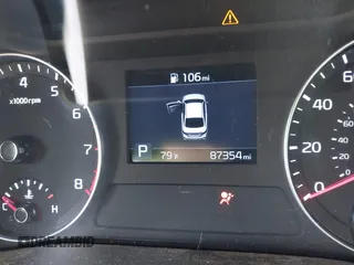 2021 Kia Forte FE z VIN 3KPF24AD5ME335331, wystawiony jako IAAI lot #41926109 z przebiegiem 87 354 mil mil oraz . Historia ofert i sprzedaży dostępna na DreamBid. Obrazek 16.