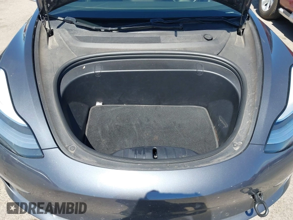 2019 Tesla Model 3 Long Range with VIN 5YJ3E1EB9KF386047, listed as a IAAI auction lot 42215362 with 41,246 mi miles and . Bid and sale history available at DreamBid. Image 10.