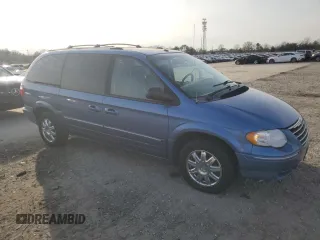 2007 Chrysler Town & Country LWB Limited with VIN 2A4GP64L17R125665, listed as a Copart auction lot 84934274 with 151,437 mi miles and Clean Title. Bid and sale history available at carsss.com. Image 4.