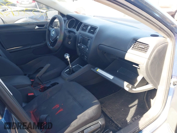 2015 Volkswagen Jetta S with VIN 3VW1K7AJ0FM353081, listed as a IAAI auction lot 41642511 with Not provided miles and . Bid and sale history available at DreamBid. Image 5.