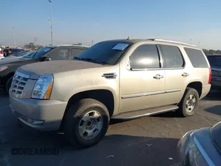 2008 Cadillac Escalade with VIN 1GYEC63848R186256, listed as a IAAI auction lot 41421198 with 1 mi miles. Bid and sale history available at carsss.com. Image 13.