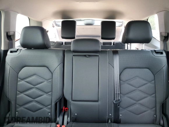 2025 Volkswagen Atlas SE with VIN 1V2WR2CA9SC540088, listed as a Copart auction lot 54500125 with 1,786 mi miles and Clean title. Bid and sale history available at DreamBid. Image 10.