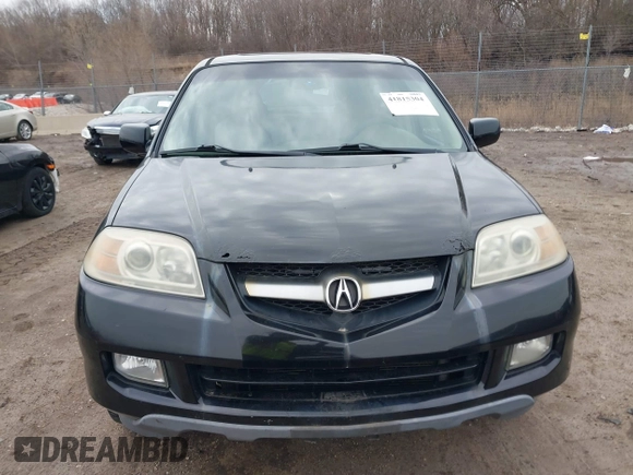 2005 Acura MDX with VIN 2HNYD18235H528356, listed as a IAAI auction lot 41815304 with 170,385 mi miles. Bid and sale history available at carsss.com. Image 12.