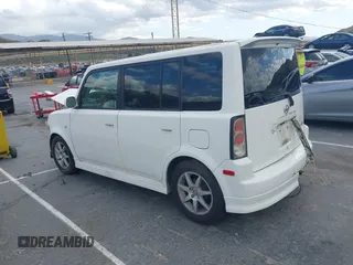 2006 Scion xB z VIN JTLKT324764044312, wystawiony jako IAAI lot #42183613 z przebiegiem 249 038 mil mil oraz . Historia ofert i sprzedaży dostępna na DreamBid. Obrazek 3.