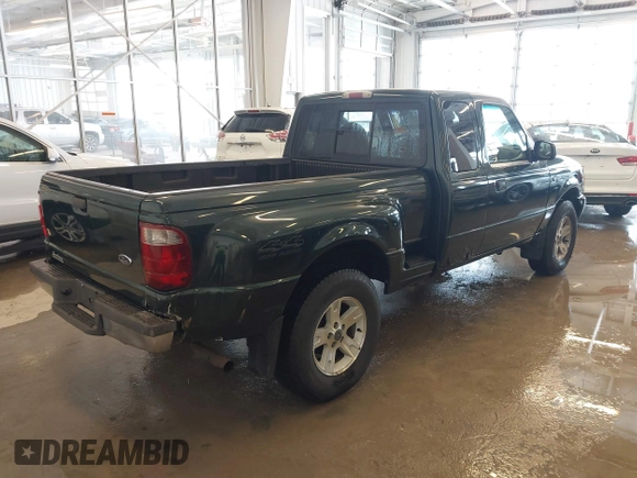 2002 Ford Ranger XL Fleet with VIN 1FTZR45E72PA18871, listed as a IAAI auction lot 41607733 with 185,858 mi miles. Bid and sale history available at carsss.com. Image 4.