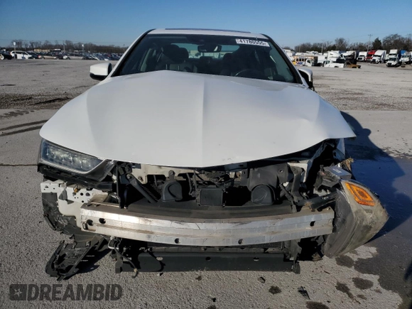 2018 Acura TLX with VIN 19UUB1F39JA002412, listed as a Copart auction lot 41780555 with 140,950 mi miles and Salvage Title. Bid and sale history available at carsss.com. Image 5.