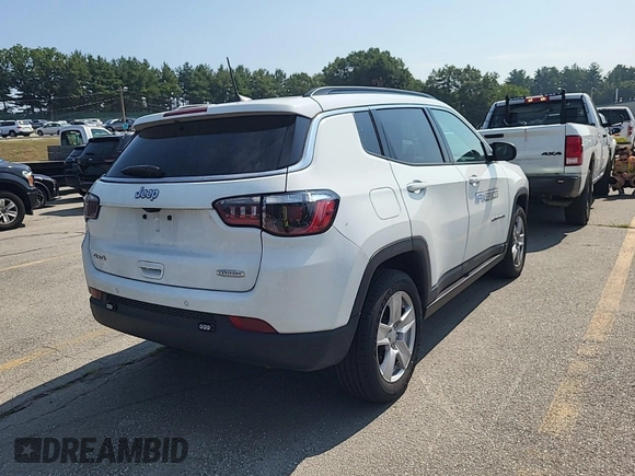2022 Jeep Compass Latitude with VIN 3C4NJDBB3NT205928, listed as a IAAI auction lot 42832409 with 22,634 mi miles and . Bid and sale history available at DreamBid. Image 36.