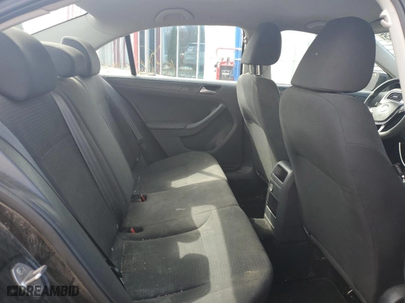 2015 Volkswagen Jetta Sedan 2.0L S with VIN 3VW2K7AJXFM322702, listed as a Copart auction lot 52334665 with 310,321 mi miles and Clean Title. Bid and sale history available at carsss.com. Image 10.
