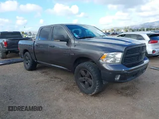 2016 Ram 1500 Big Horn z VIN 1C6RR7LT9GS409860, wystawiony jako IAAI lot #41948473 z przebiegiem 102 465 mil mil oraz . Historia ofert i sprzedaży dostępna na DreamBid. Obrazek 1.