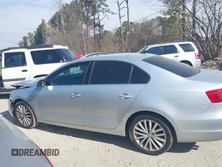 2012 Volkswagen Jetta Sedan SEL w/Sunroof with VIN 3VWLX7AJ6CM452624, listed as a IAAI auction lot 41685651 with 94,413 mi miles. Bid and sale history available at carsss.com. Image 14.