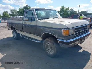 1989 Ford F-250 with VIN 1FTEF26Y2KNB61498, listed as a IAAI auction lot 42551001 with 50,222 mi miles and . Bid and sale history available at DreamBid. Image 1.
