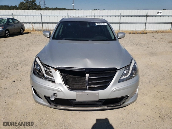 2013 Hyundai Genesis 5.0L R-Spec with VIN KMHGC4DH6DU219729, listed as a Copart auction lot 65680304 with 191,909 mi miles and Salvage Title. Bid and sale history available at carsss.com. Image 5.