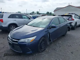 2017 Toyota Camry XLE with VIN 4T1BF1FK9HU656512, listed as a IAAI auction lot 39582213 with 89,550 mi miles. Bid and sale history available at carsss.com. Image 17.