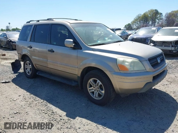 2005 Honda Pilot EX-L with VIN 5FNYF18545B052618, listed as a IAAI auction lot 41798972 with 250,118 mi miles. Bid and sale history available at carsss.com. Image 1.